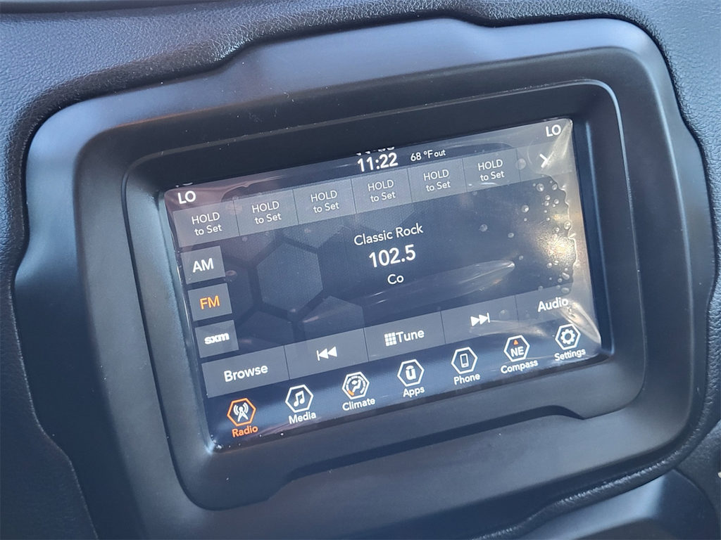 Thumbnail: 2020 Jeep Renegade - 14