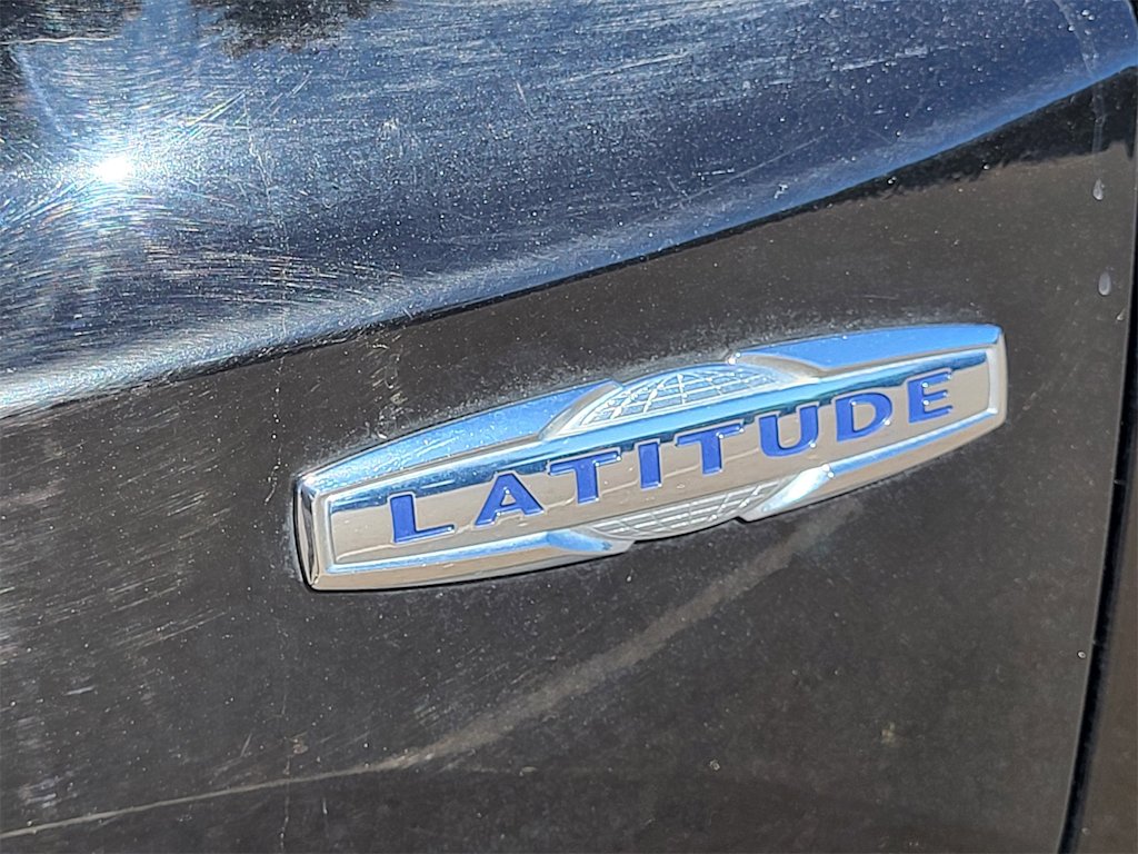 Thumbnail: 2020 Jeep Renegade - 7