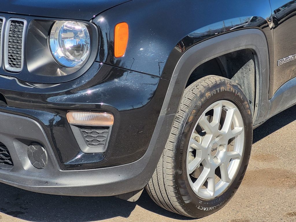 Thumbnail: 2023 Jeep Renegade - 8