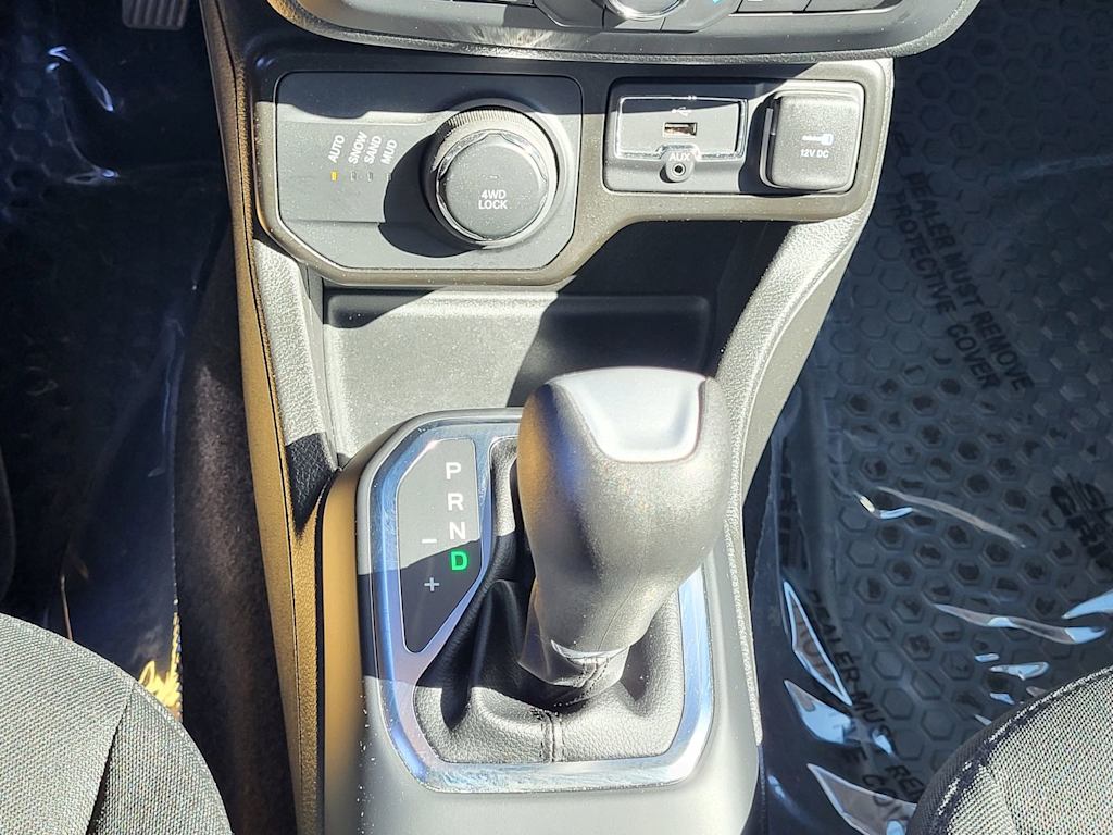 Thumbnail: 2023 Jeep Renegade - 15