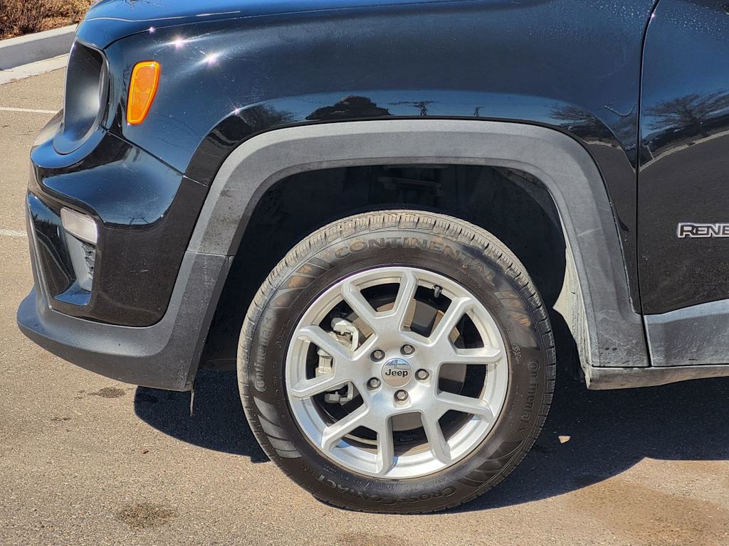 Thumbnail: 2023 Jeep Renegade - 21
