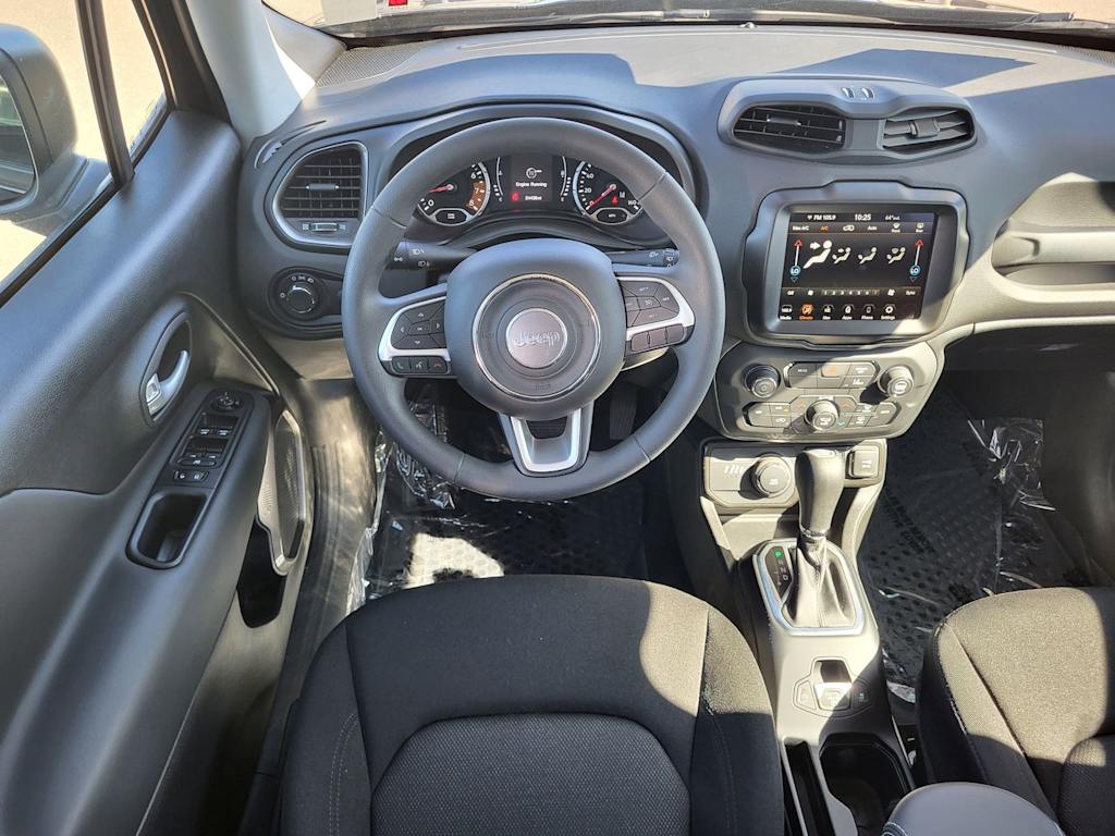 Thumbnail: 2023 Jeep Renegade - 3