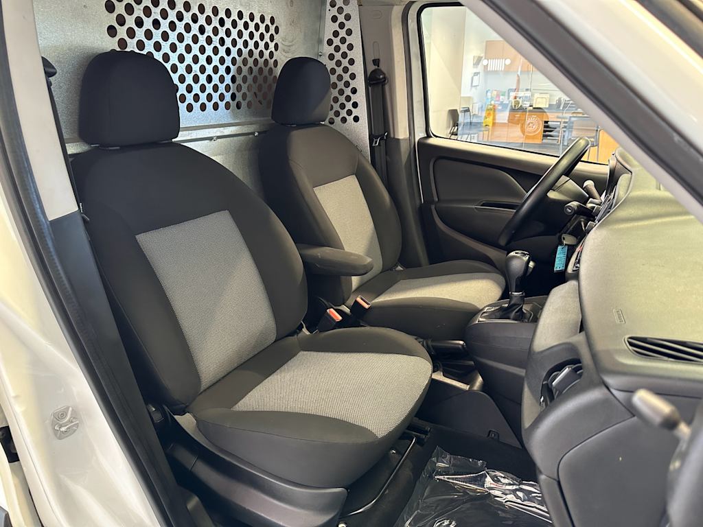 2021 RAM ProMaster City Tradesman 9