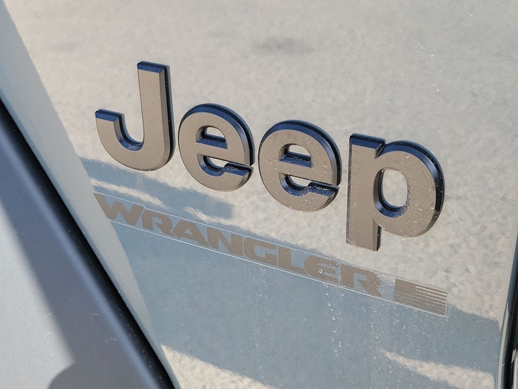 Thumbnail: 2026 Jeep Wrangler - 7