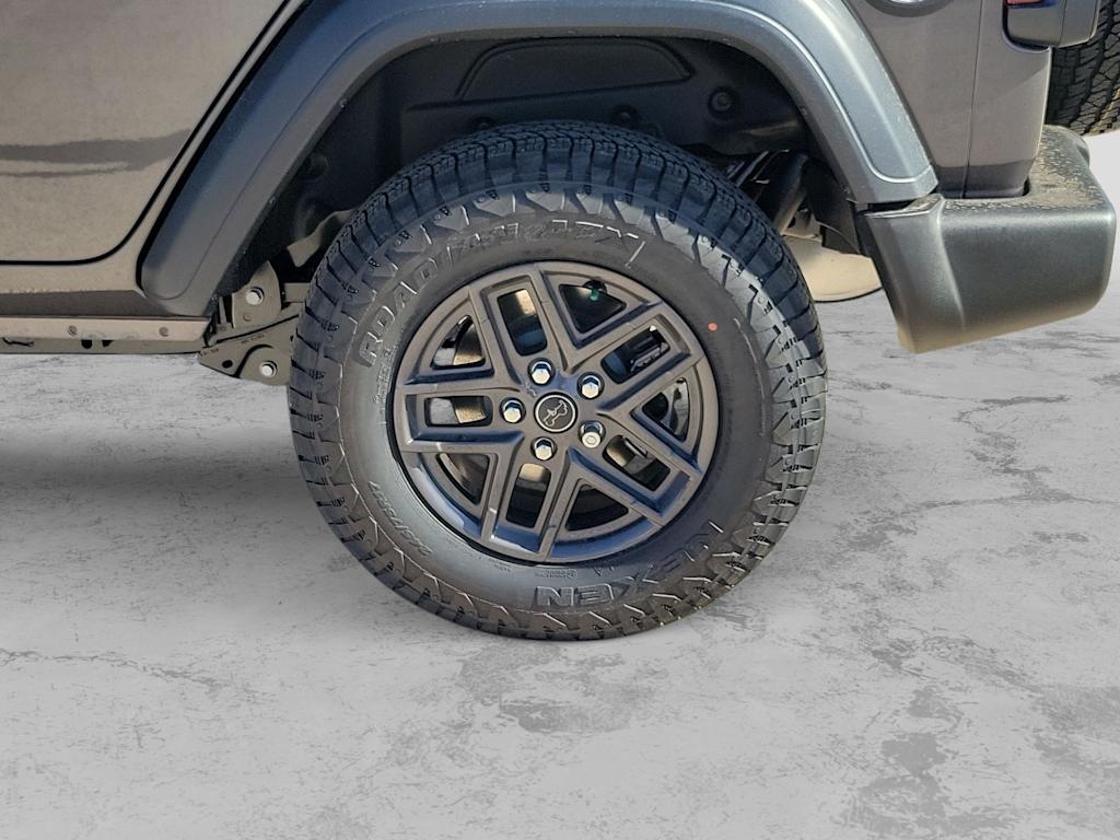 Thumbnail: 2026 Jeep Wrangler - 8