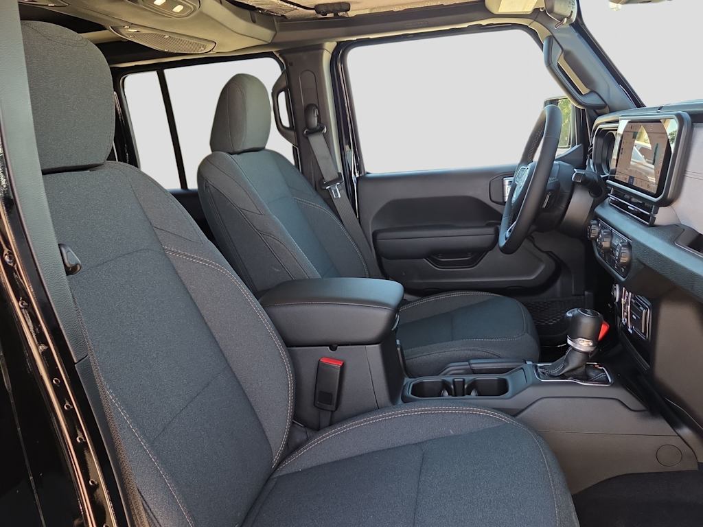 Thumbnail: 2026 Jeep Wrangler - 9