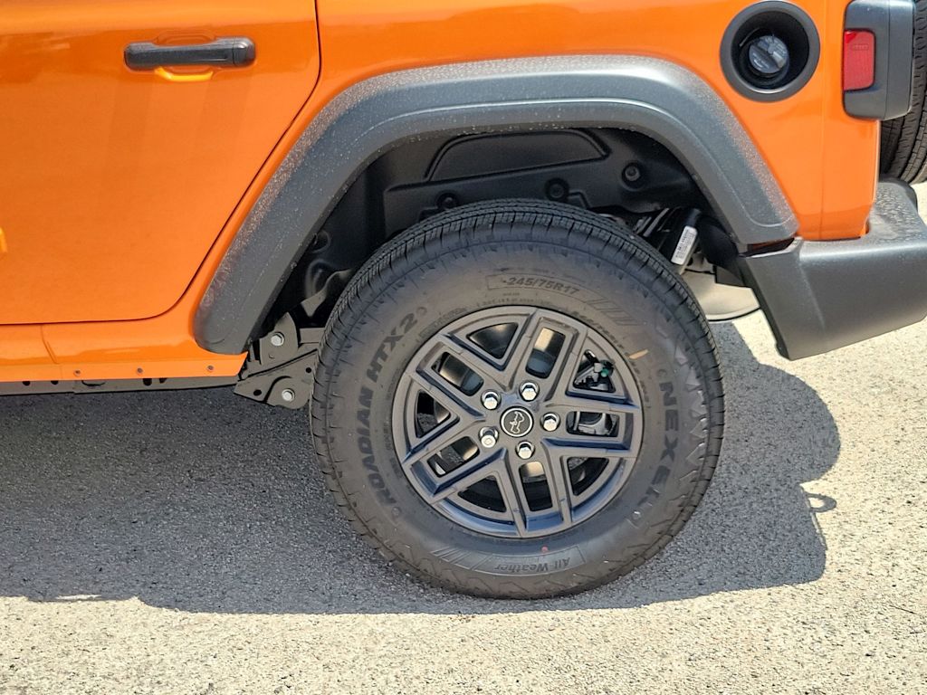 Thumbnail: 2025 Jeep Wrangler - 8