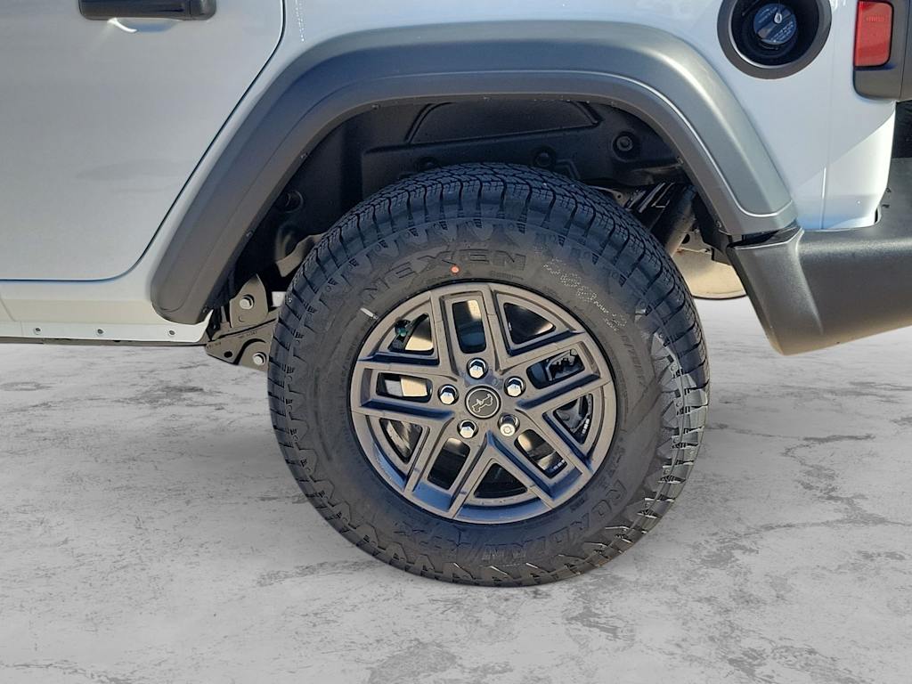 Thumbnail: 2026 Jeep Wrangler - 8