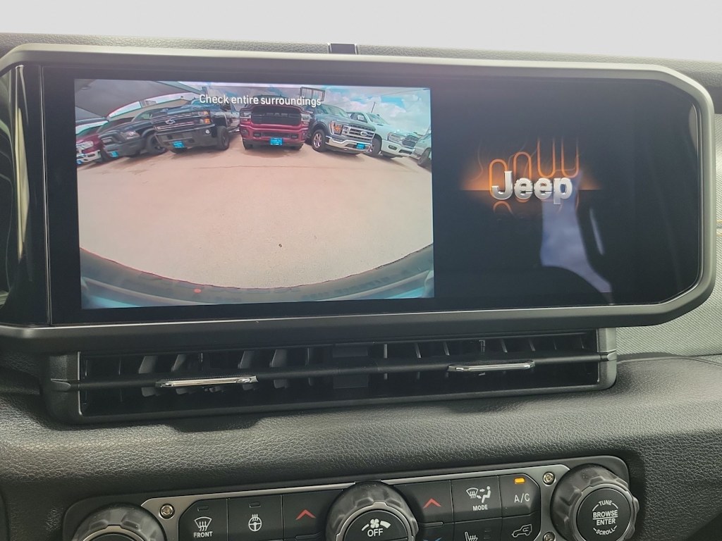 Thumbnail: 2026 Jeep Wrangler - 13