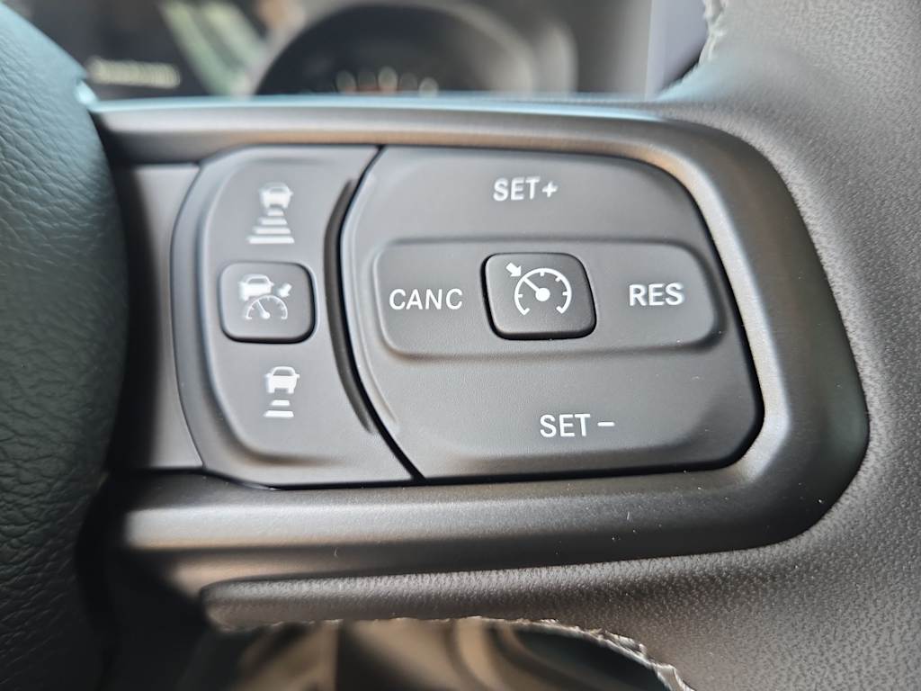 Thumbnail: 2026 Jeep Wrangler - 24