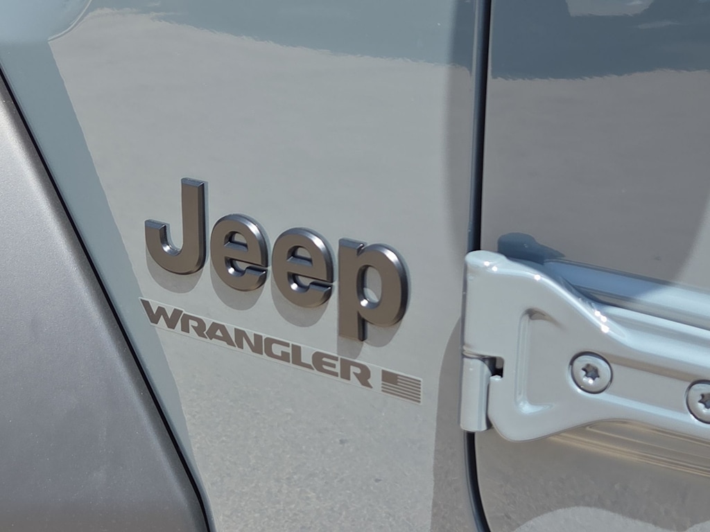 Thumbnail: 2026 Jeep Wrangler - 6