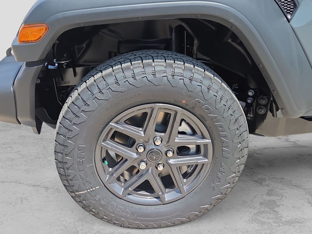 Thumbnail: 2026 Jeep Wrangler - 7