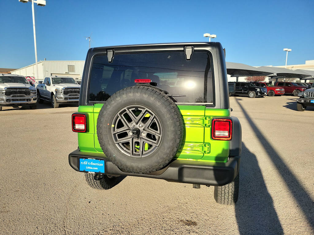 Thumbnail: 2026 Jeep Wrangler - 16
