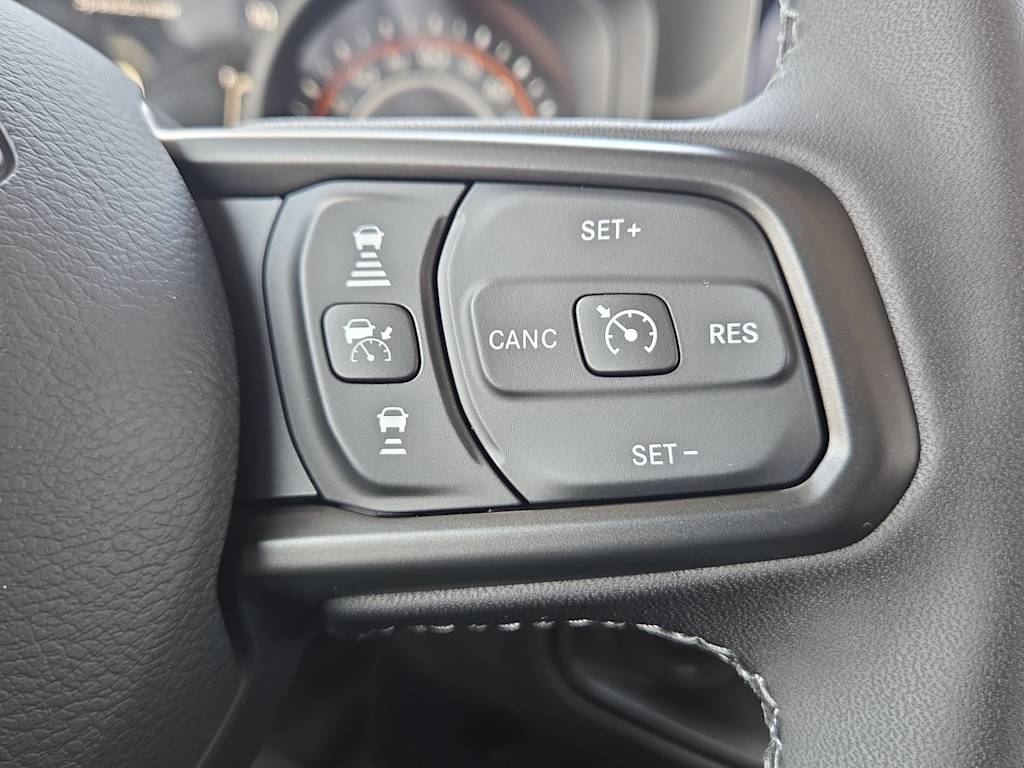 Thumbnail: 2026 Jeep Wrangler - 24
