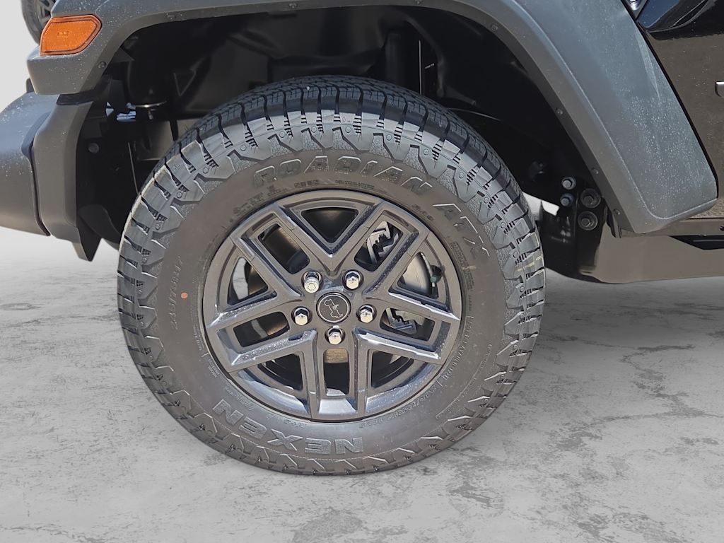Thumbnail: 2026 Jeep Wrangler - 7