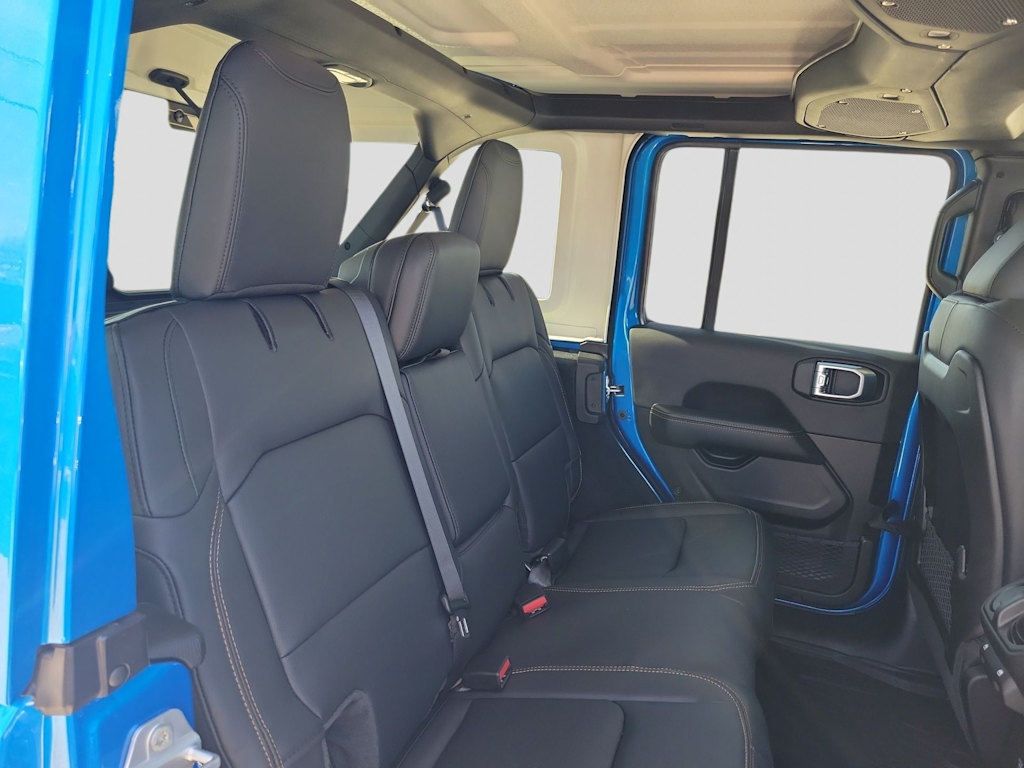 Thumbnail: 2026 Jeep Wrangler - 23