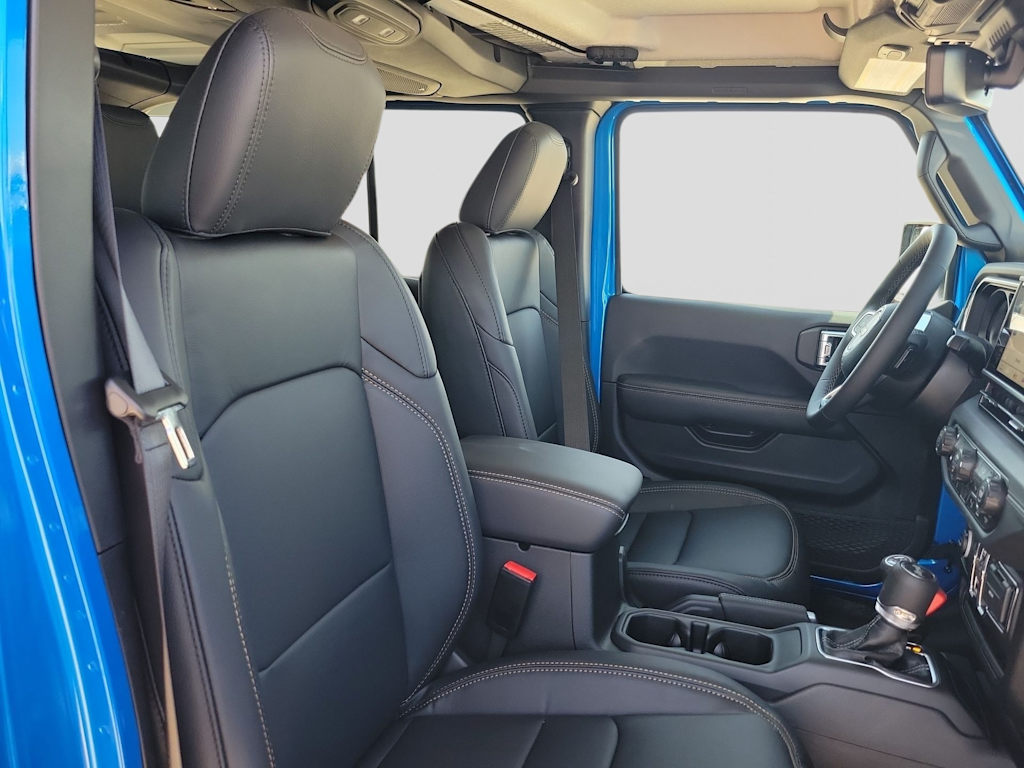 Thumbnail: 2026 Jeep Wrangler - 11