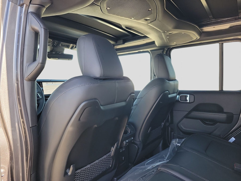 Thumbnail: 2026 Jeep Wrangler - 13