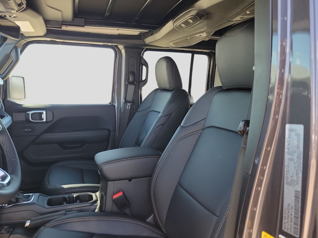 Thumbnail: 2026 Jeep Wrangler - 11