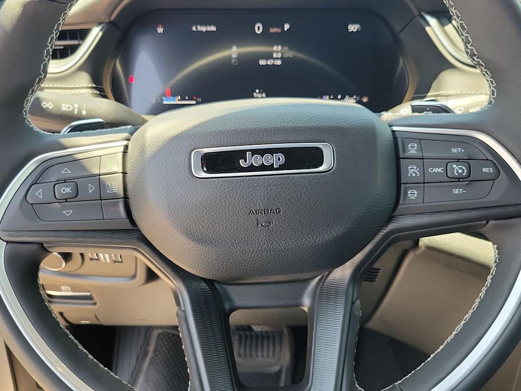 Thumbnail: 2026 Jeep Grand Cherokee - 24