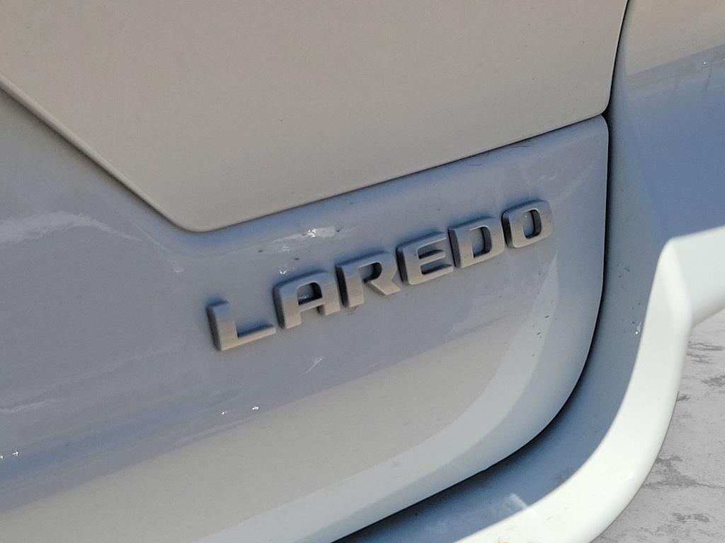 Thumbnail: 2026 Jeep Grand Cherokee - 7