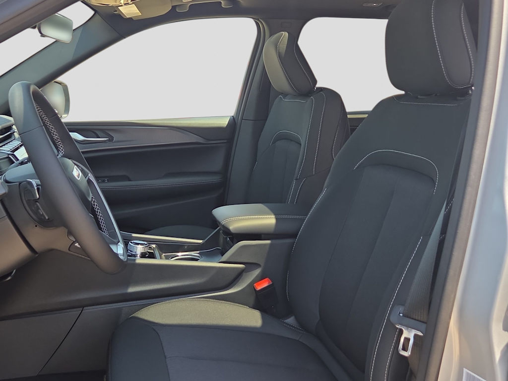 Thumbnail: 2026 Jeep Grand Cherokee - 10