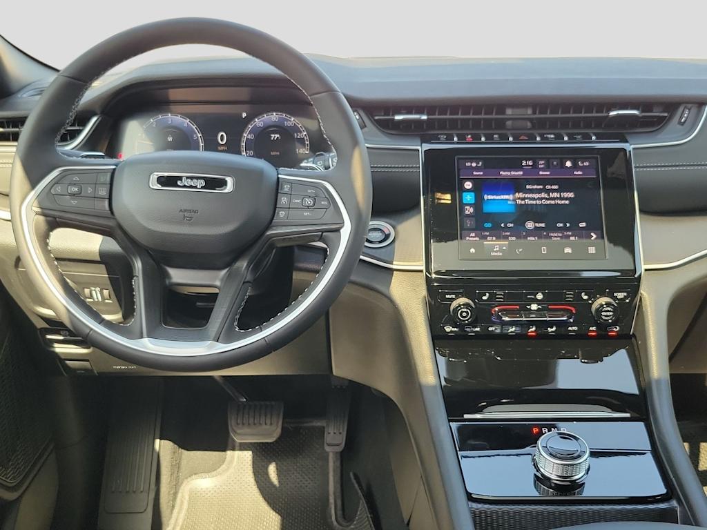 Thumbnail: 2026 Jeep Grand Cherokee - 10