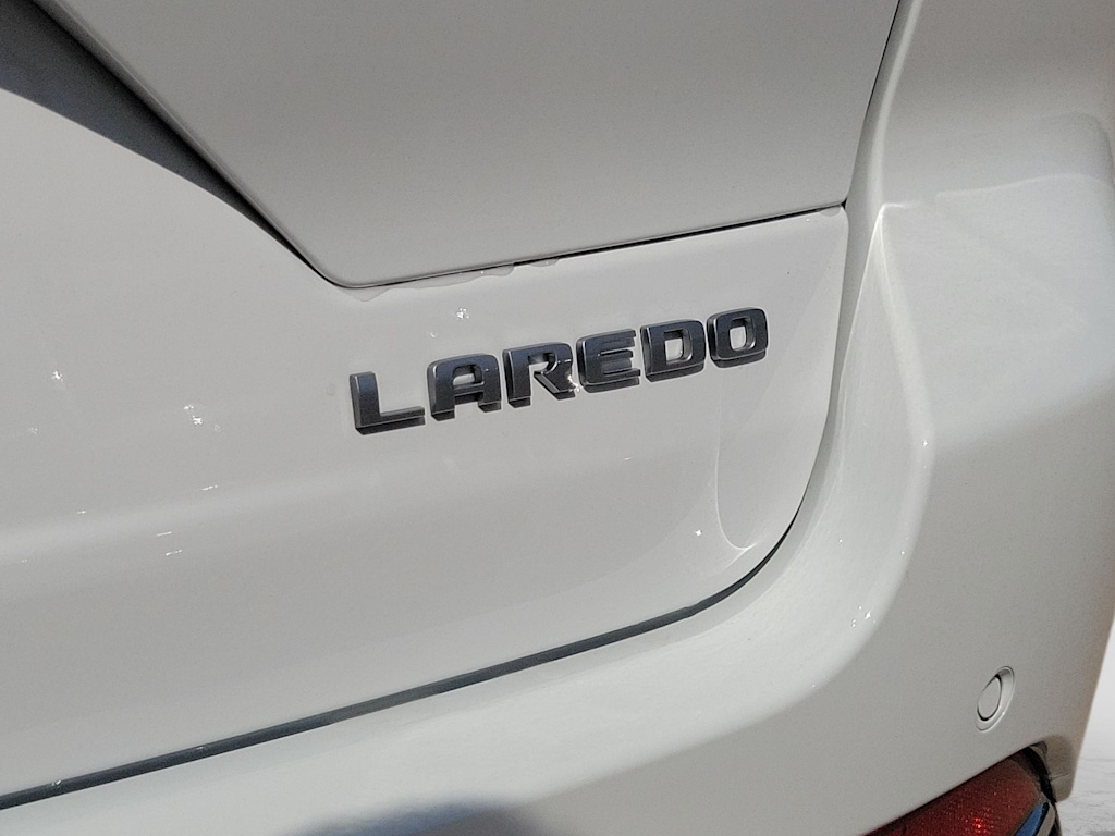 Thumbnail: 2026 Jeep Grand Cherokee - 7