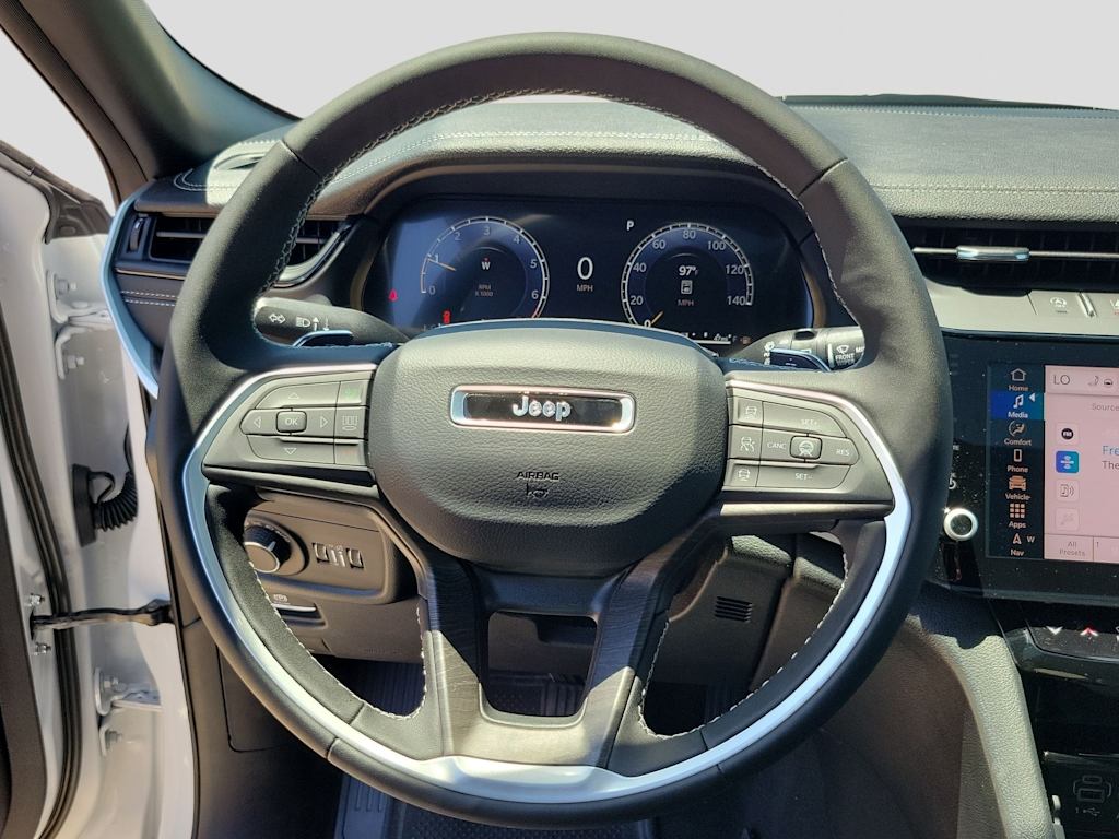 Thumbnail: 2026 Jeep Grand Cherokee - 14