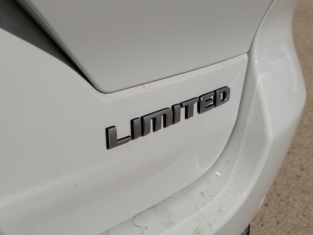 Thumbnail: 2025 Jeep Grand Cherokee - 7