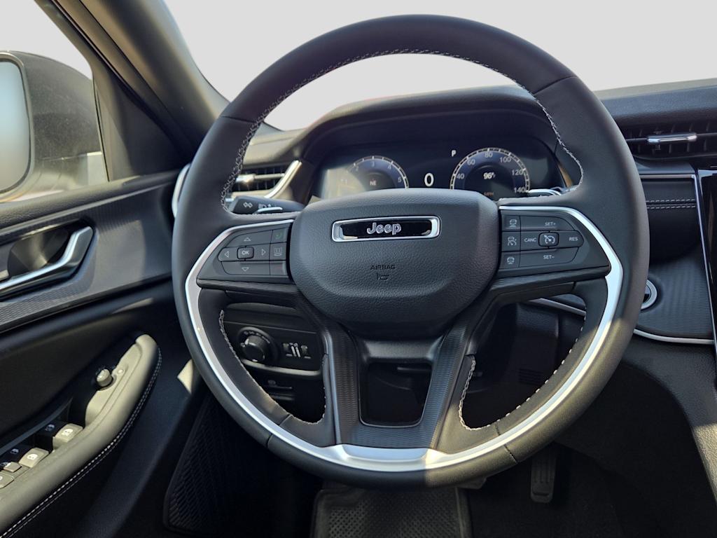 Thumbnail: 2026 Jeep Grand Cherokee - 13