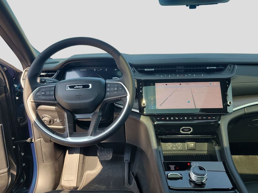 Thumbnail: 2026 Jeep Grand Cherokee - 9