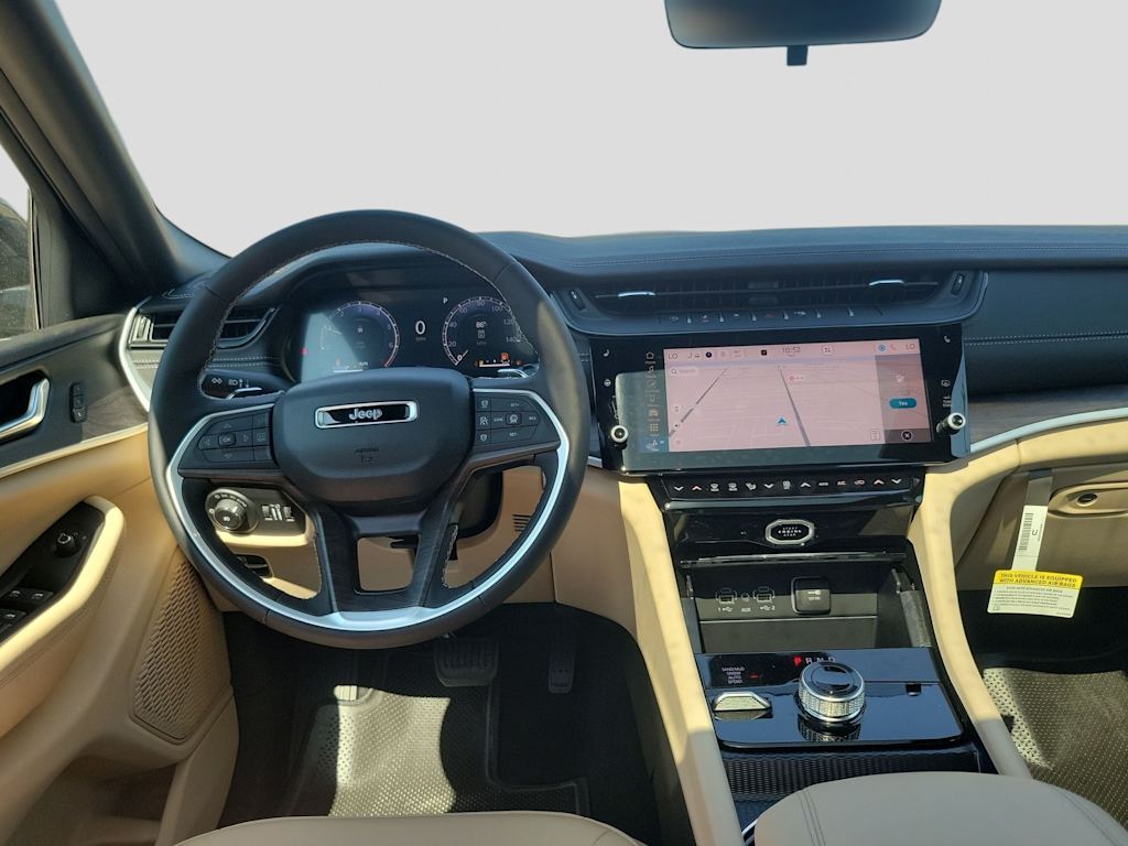 Thumbnail: 2026 Jeep Grand Cherokee - 10