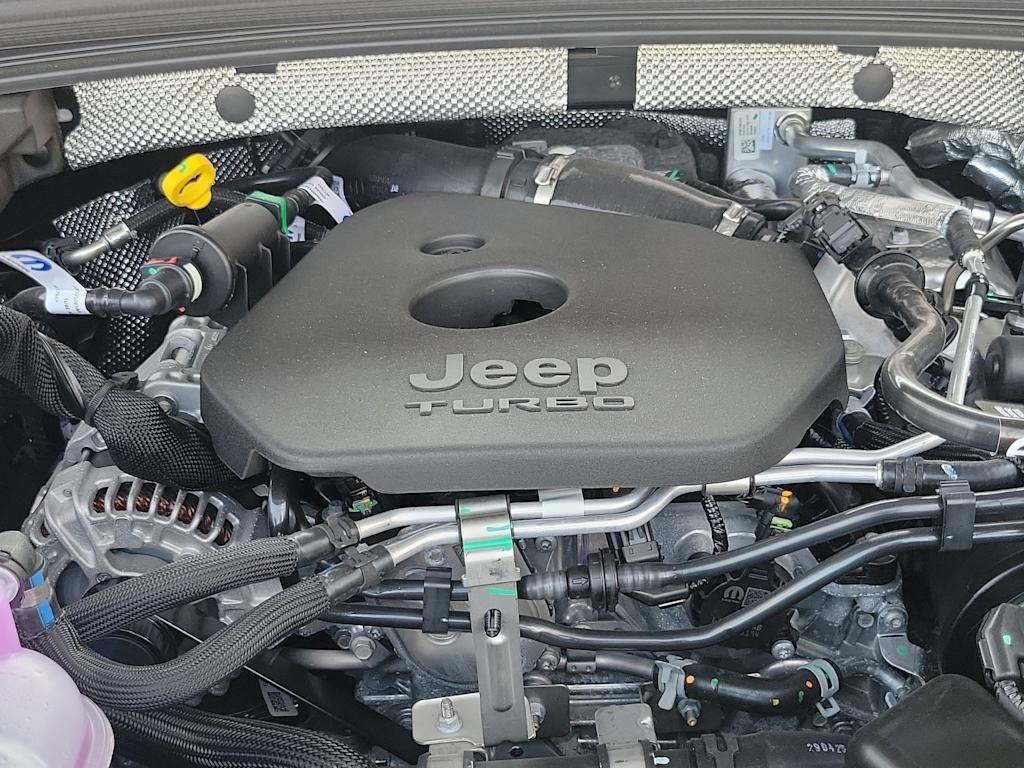 Thumbnail: 2026 Jeep Grand Cherokee - 9