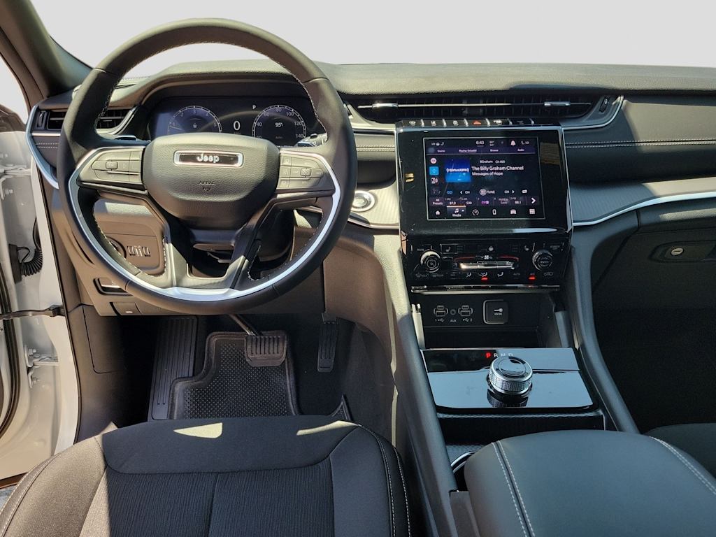 Thumbnail: 2026 Jeep Grand Cherokee L - 10