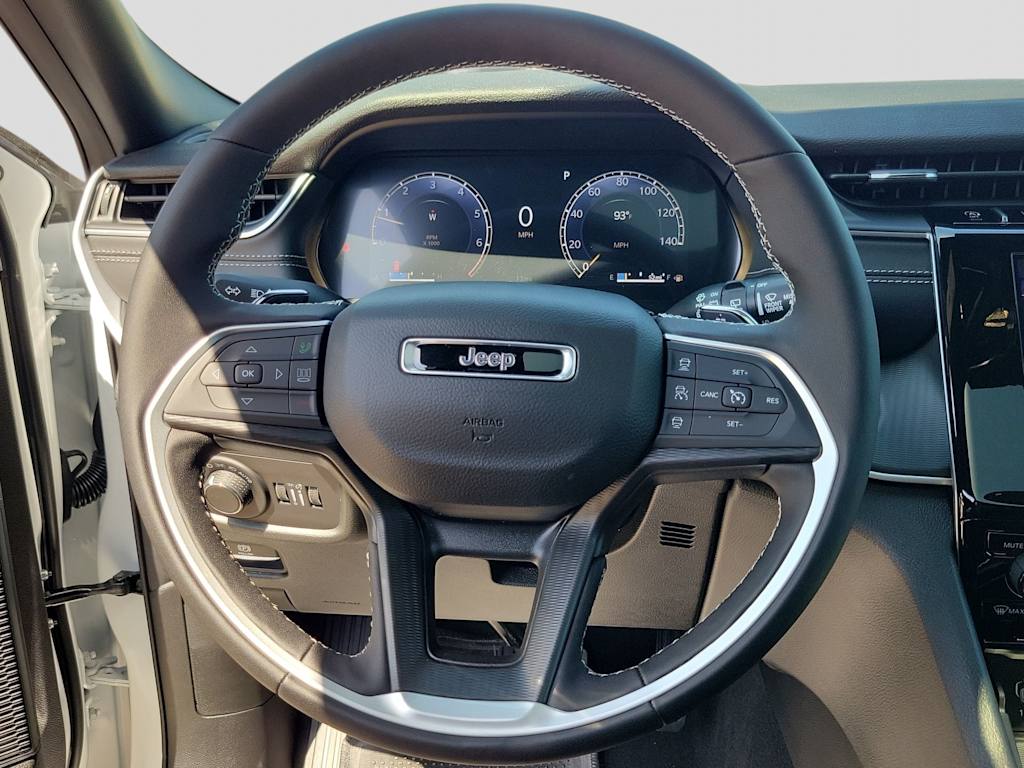 Thumbnail: 2026 Jeep Grand Cherokee L - 13