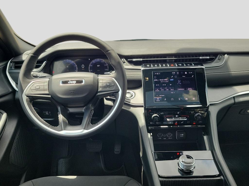 Thumbnail: 2026 Jeep Grand Cherokee L - 9