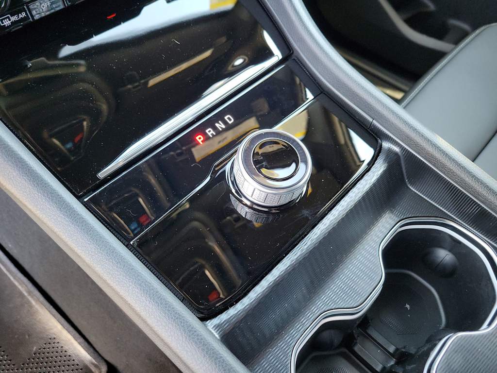 2025 Jeep Grand Cherokee L Limited Edition 19