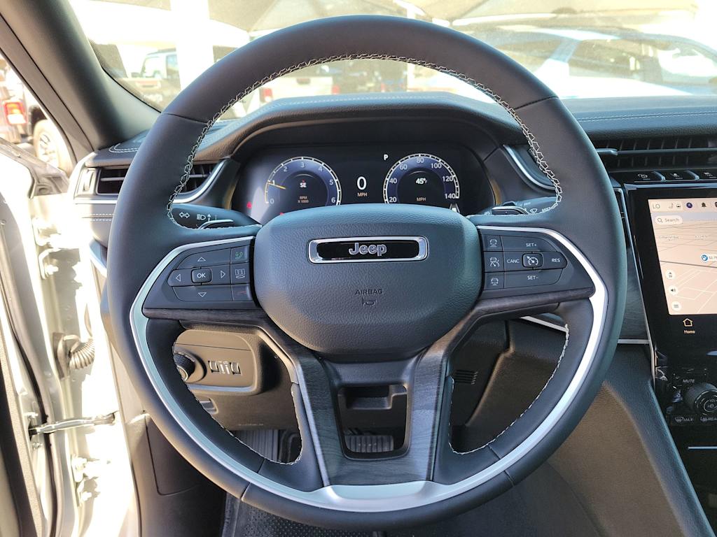 2025 Jeep Grand Cherokee L Limited Edition 12