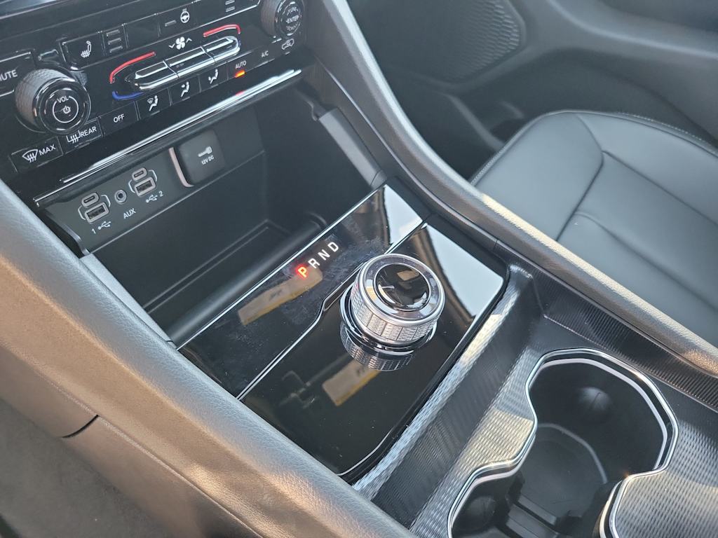 Thumbnail: 2025 Jeep Grand Cherokee L - 15