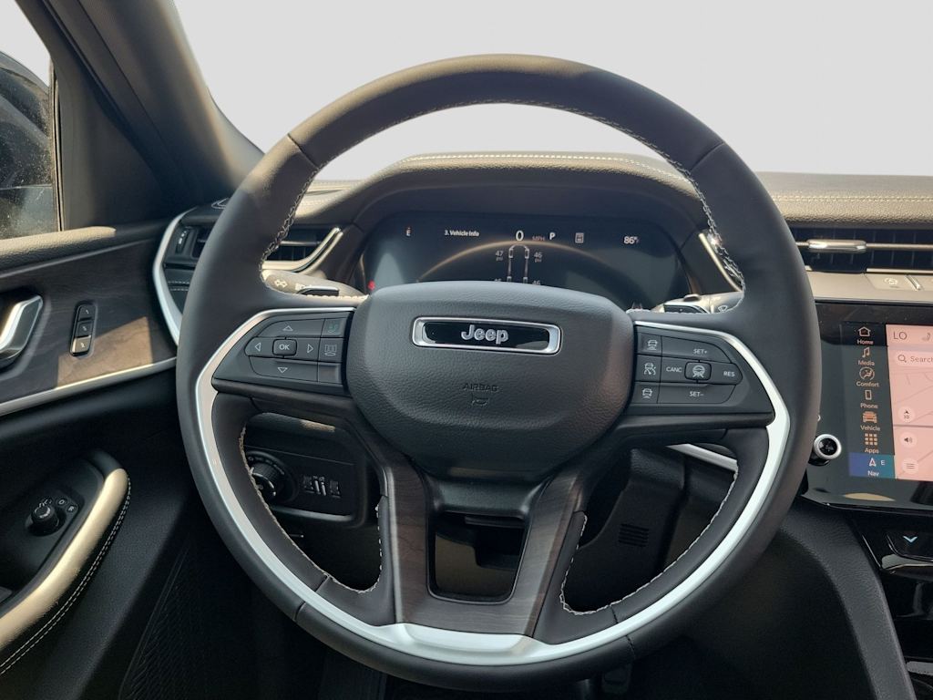Thumbnail: 2026 Jeep Grand Cherokee L - 12