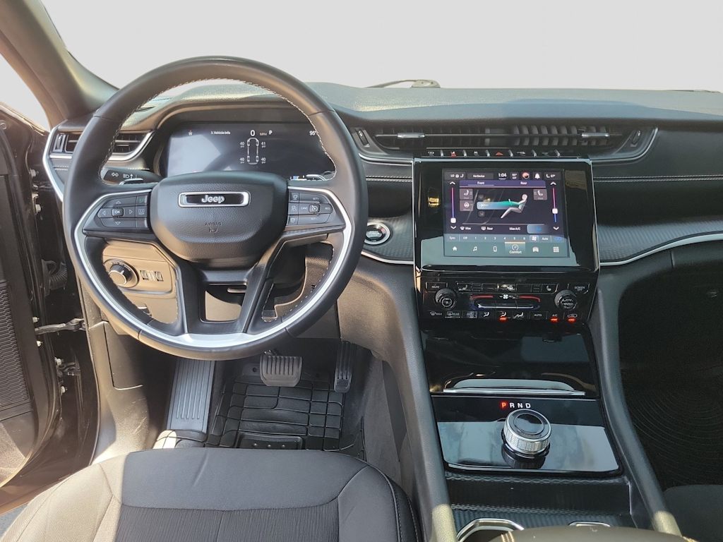 Thumbnail: 2024 Jeep Grand Cherokee L - 9