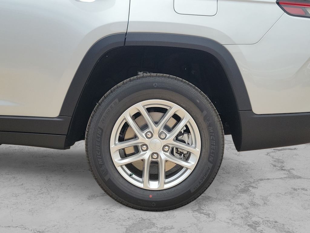 Thumbnail: 2026 Jeep Grand Cherokee L - 8