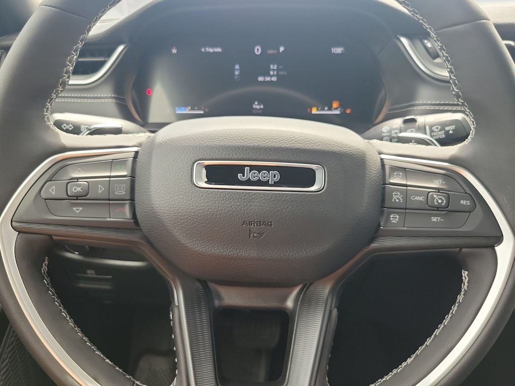 Thumbnail: 2026 Jeep Grand Cherokee L - 24