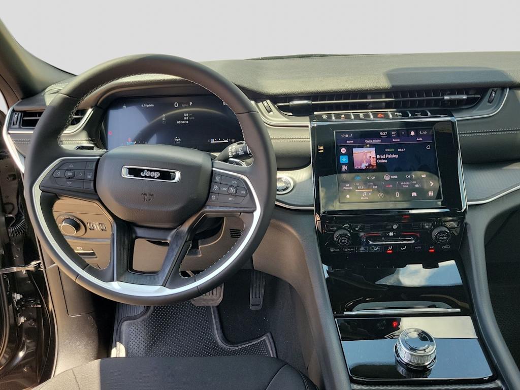 Thumbnail: 2026 Jeep Grand Cherokee L - 8
