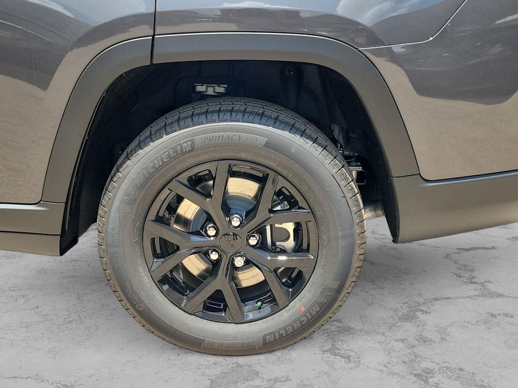 Thumbnail: 2026 Jeep Grand Cherokee L - 7