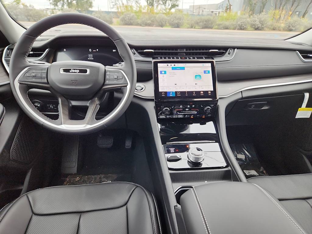 Thumbnail: 2024 Jeep Grand Cherokee L - 2