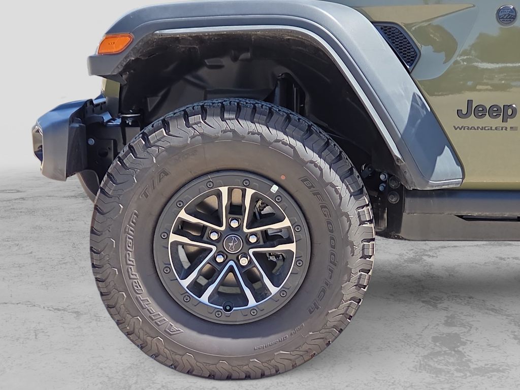 Thumbnail: 2026 Jeep Wrangler - 8