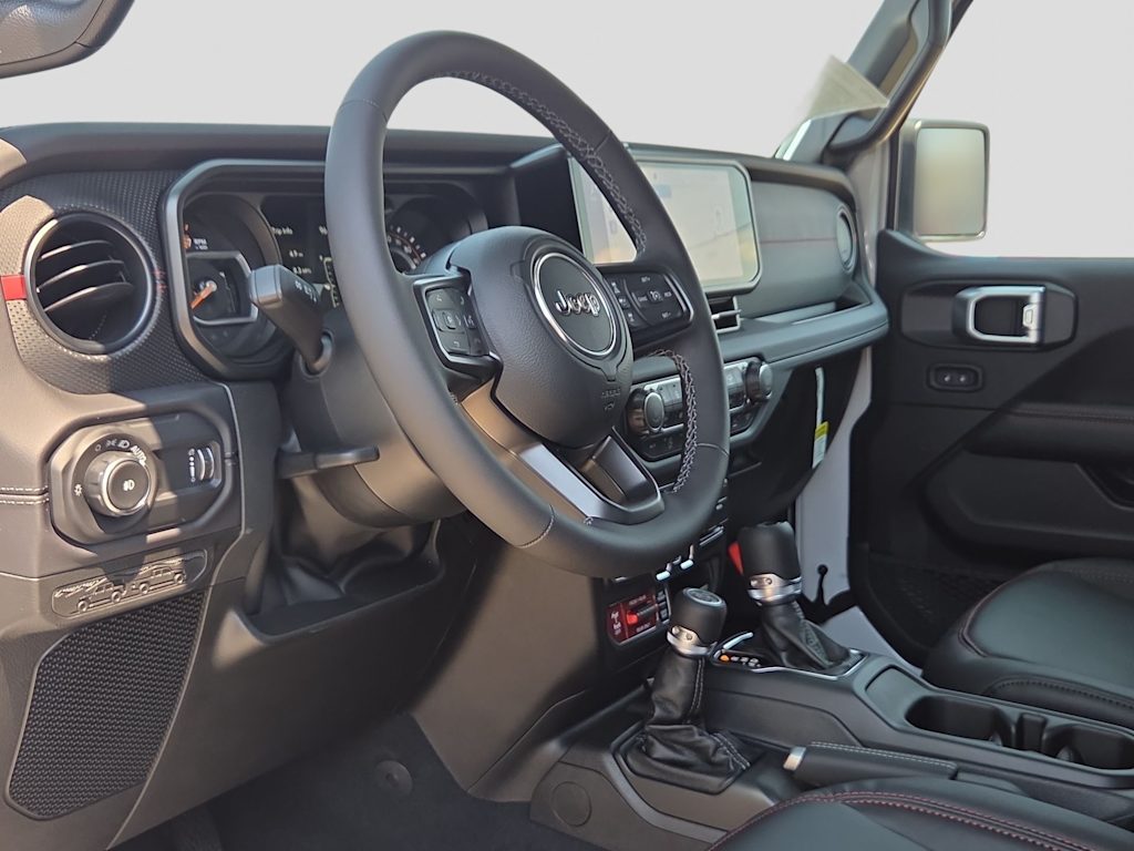 Thumbnail: 2026 Jeep Wrangler - 2