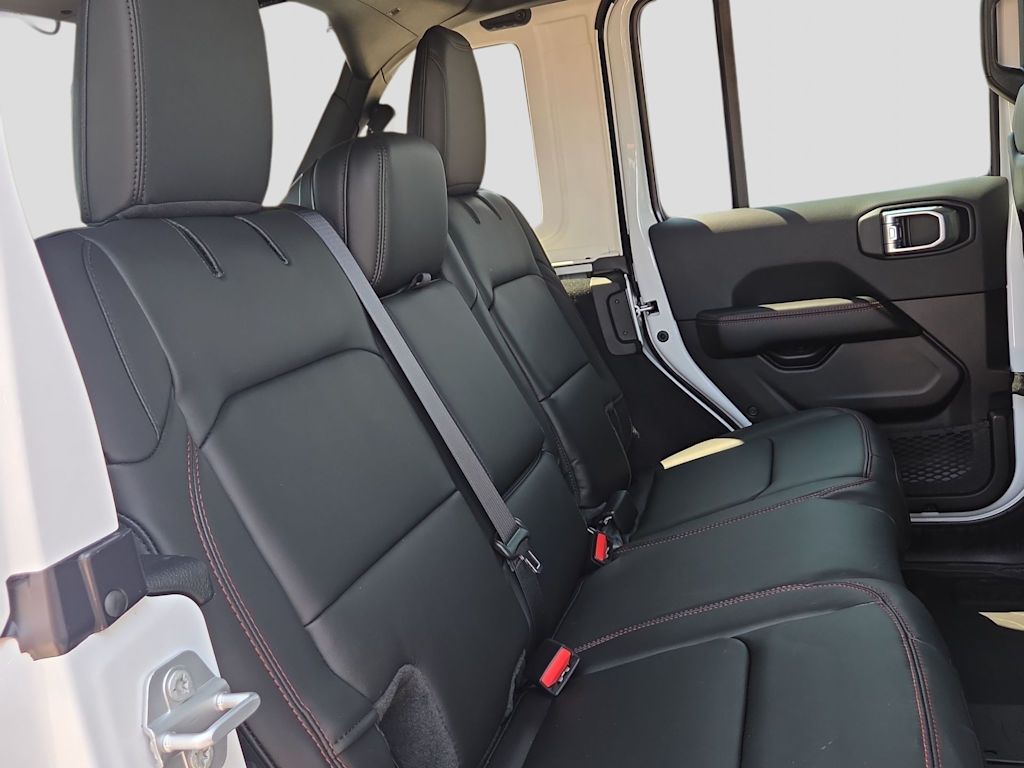 Thumbnail: 2026 Jeep Wrangler - 23